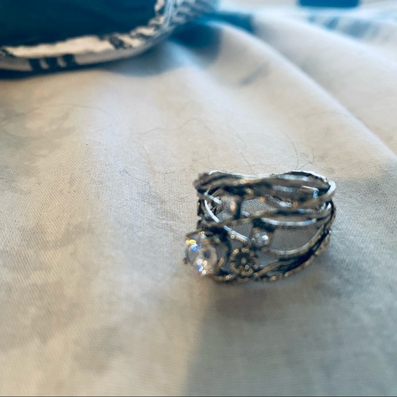 Silver ring - Picture 5 of 8